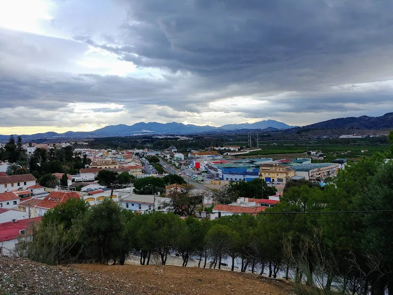 parque-norte-canino-en-pizarra-m-laga-planetacan